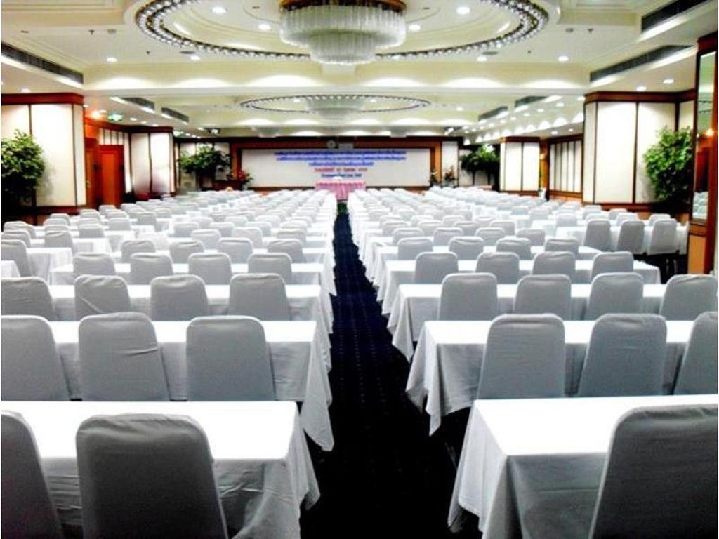 Grande Ville Hotel Bangkok Zewnętrze zdjęcie