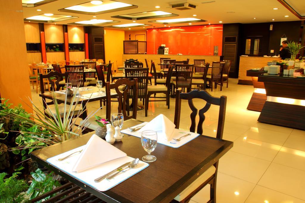 Grande Ville Hotel Bangkok Zewnętrze zdjęcie
