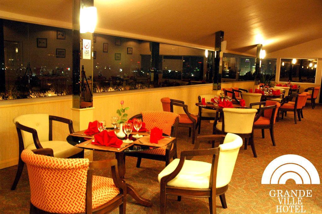 Grande Ville Hotel Bangkok Restauracja zdjęcie